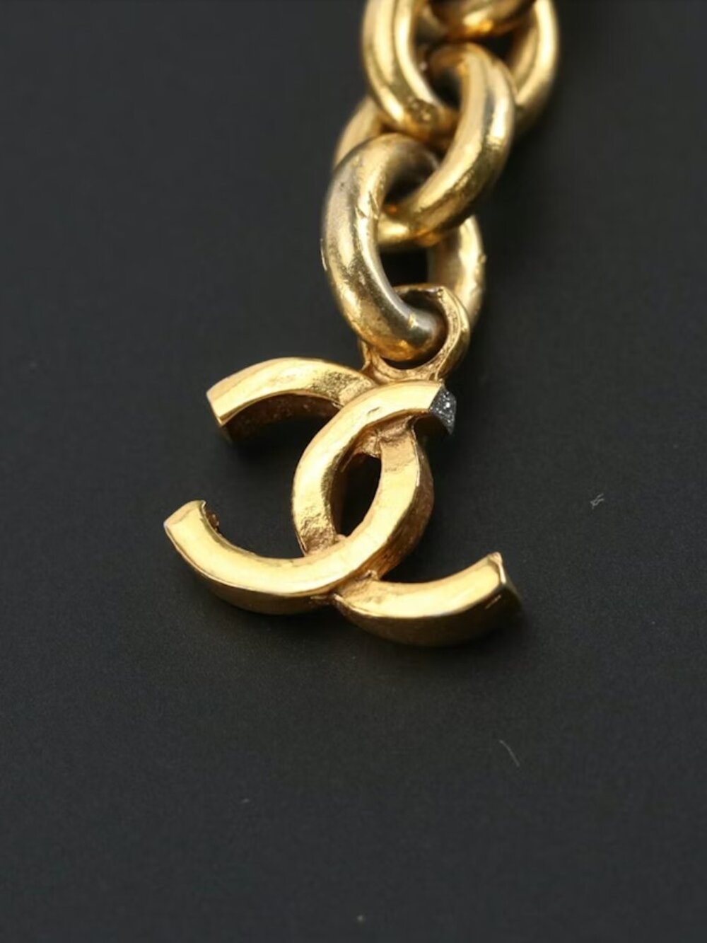 Chanel Vintage Interlocking Chain CC Logo Waist Belt - Picture 7 of 8